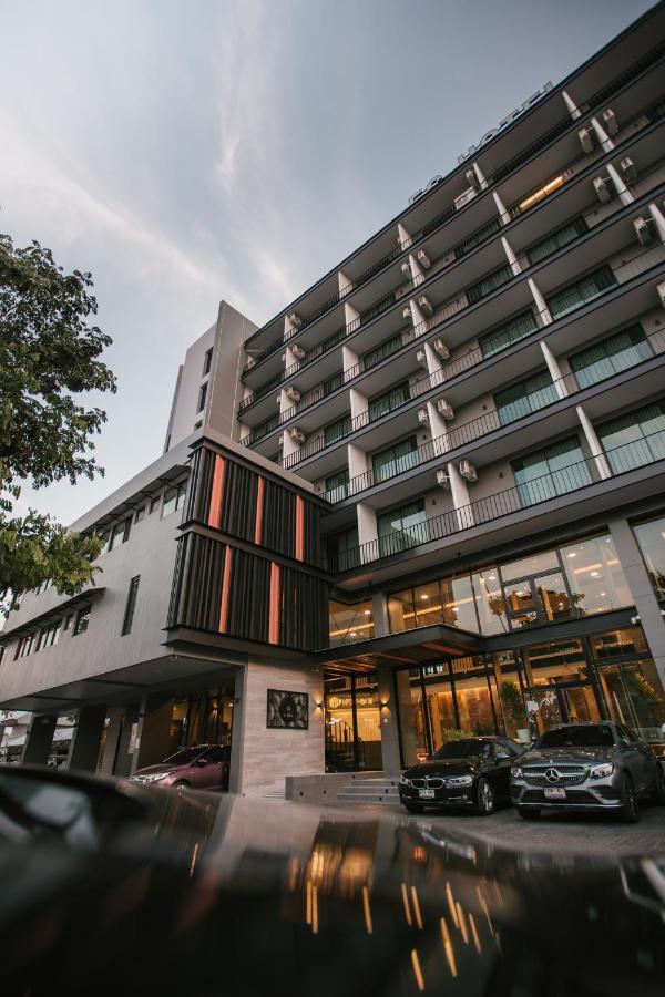 56 Hotel Bangkok Exterior foto